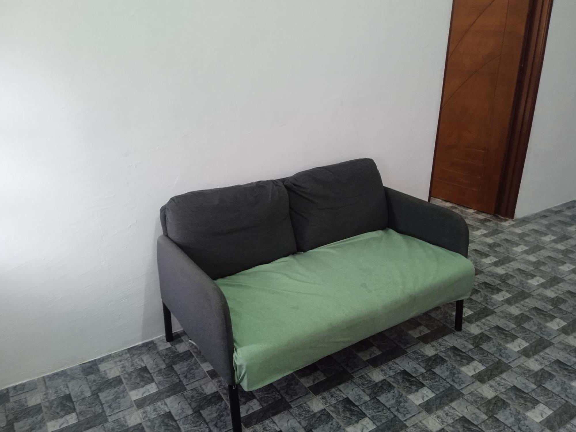 Homestay Idaman B B With 2 Room Aircond 2 Quen Bed And Not Sharing Room -Privacy Куала-Тренгану Екстер'єр фото