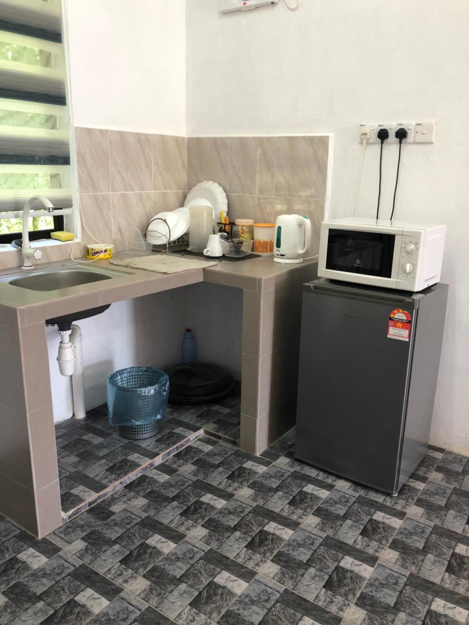 Homestay Idaman B B With 2 Room Aircond 2 Quen Bed And Not Sharing Room -Privacy Куала-Тренгану Екстер'єр фото